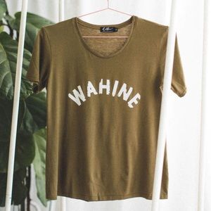 Dolkii Wahine Tee